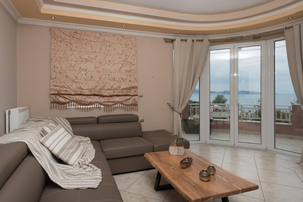 Villa Vicky Argassi Exteriér fotografie
