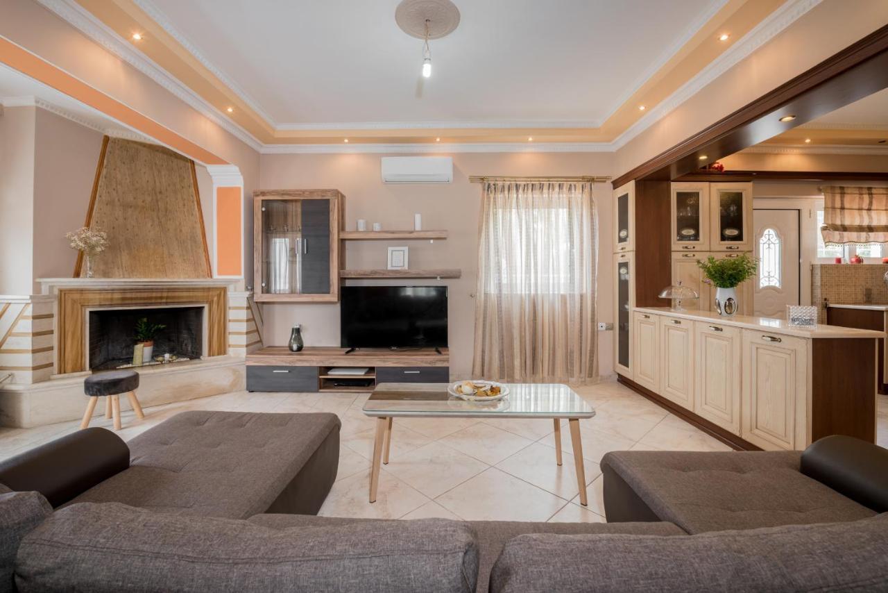 Villa Vicky Argassi Exteriér fotografie