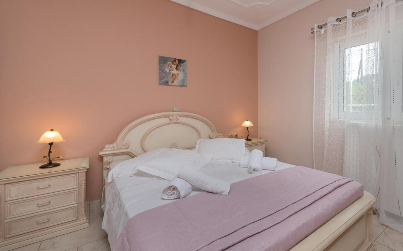 Villa Vicky Argassi Exteriér fotografie