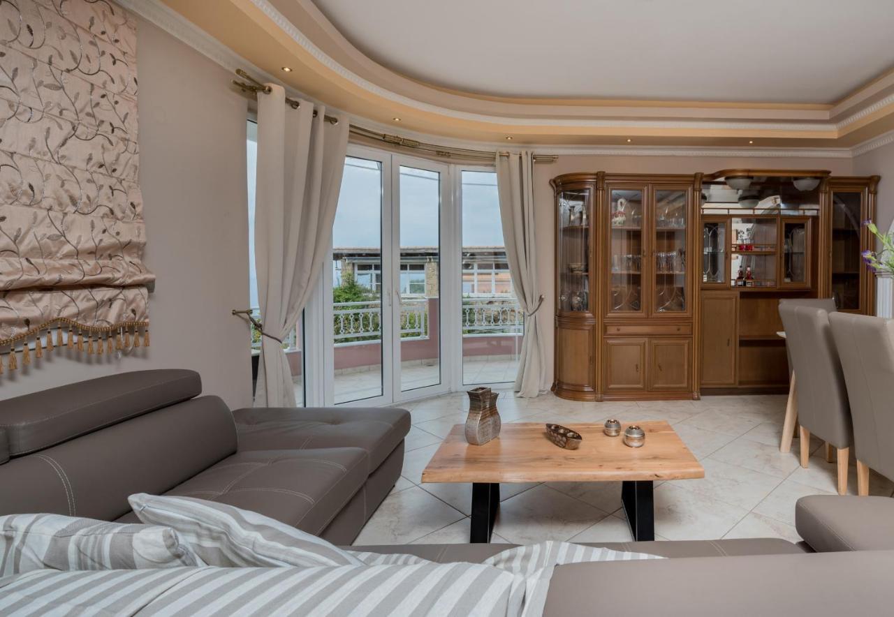 Villa Vicky Argassi Exteriér fotografie